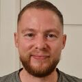 András