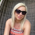 Éva