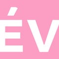 Éva V.